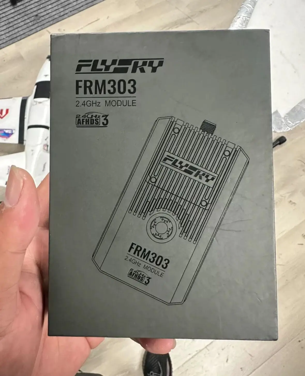 FlySky FRM303 2,4GHz 18CH AFHD – Flysky El18 Radio Transmitter Bewertung und Preis